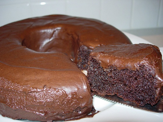 Stylish chocolate cake